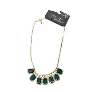 GNW Statement Necklace Green Faceted NEW